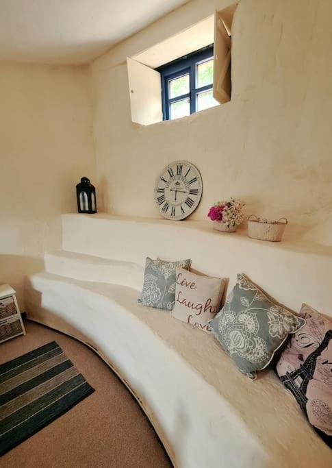 Mill Cottage Garden Annexe Ньютон Эбэт Экстерьер фото